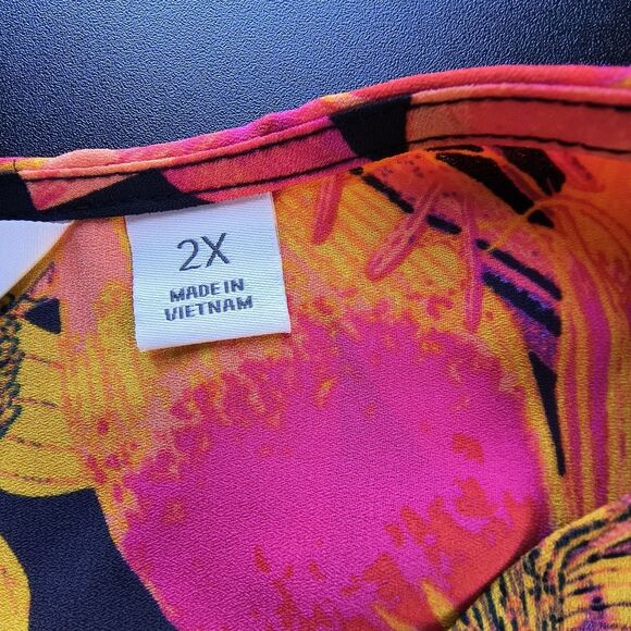 Beautiful by Lawrence Zarian 2X Top Paradise Tropical Multicolor Tiered Floral - Picture 13 of 15